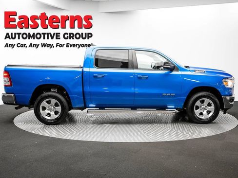 Used 2022 RAM 1500 Big Horn AWD/4WD image 3
