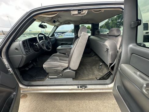 Used 2005 GMC Sierra 1500 SLE w/ Light Duty Power Package RWD image 24