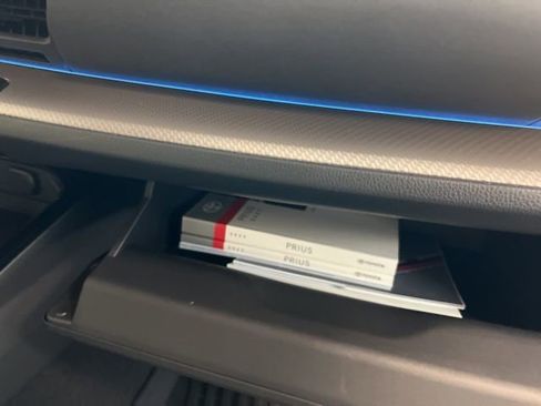 Used 2023 Toyota Prius XLE image 22