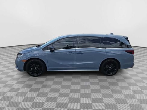Used 2023 Honda Odyssey Sport image 5