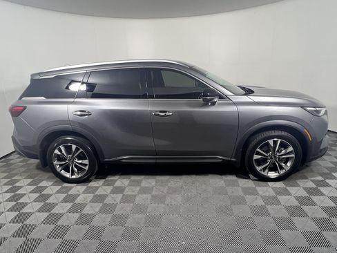Used 2023 INFINITI QX60 Luxe w/ Cargo Package AWD/4WD image 6