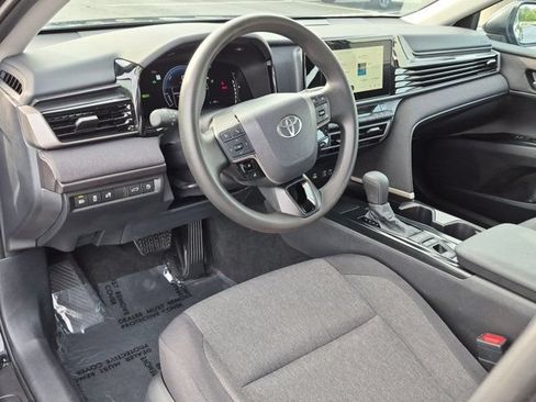 Used 2026 Toyota Camry LE FWD image 4