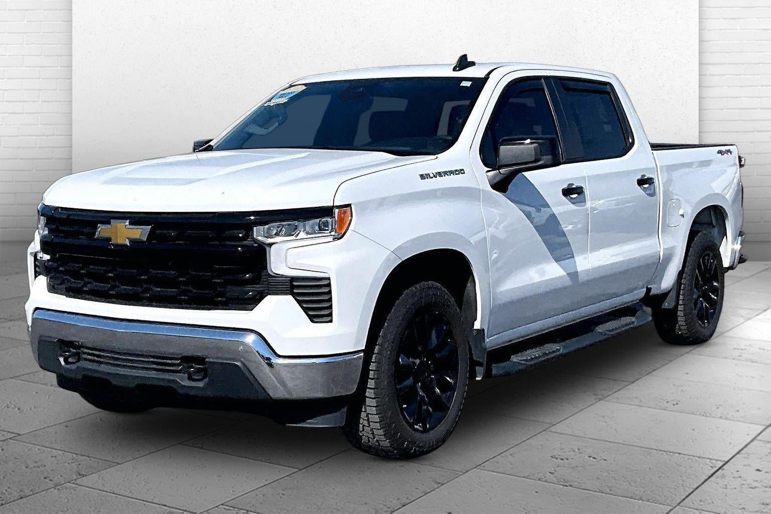 Used 2024 Chevrolet Silverado 1500 LT AWD/4WD image 13