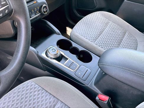 Used 2020 Ford Escape SE FWD image 13