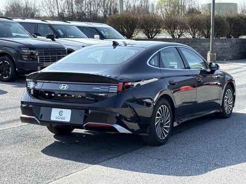 New 2026 Hyundai Sonata SEL FWD image 13