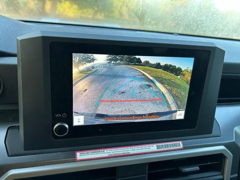 Used 2024 Toyota Tacoma TRD Sport image 24