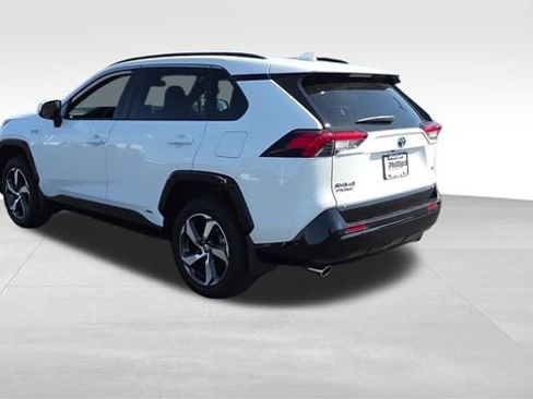 Used 2024 Toyota RAV4 SE w/ Weather & Moonroof Package AWD/4WD image 3