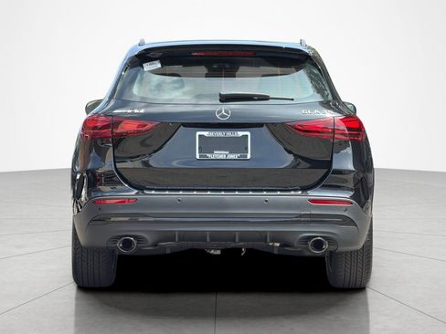 New 2026 Mercedes-Benz GLA 35 AMG 4MATIC image 4