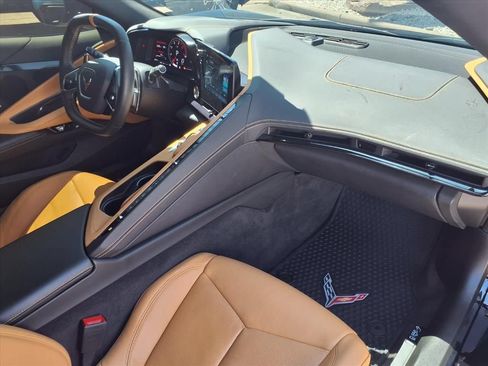 Used 2024 Chevrolet Corvette Stingray Preferred Cpe w/ Stealth Interior Trim Package RWD image 28