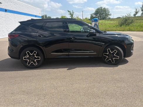 Used 2023 Chevrolet Blazer RS w/ Enhanced Convenience Package AWD/4WD image 6