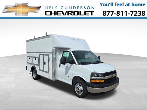 New 2026 Chevrolet Express 3500 w/ Power Convenience Package RWD image 1