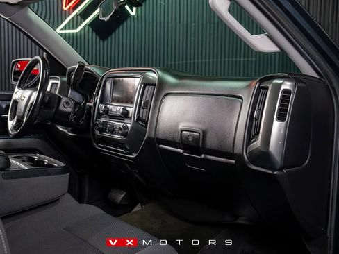 Used 2018 Chevrolet Silverado 1500 LT w/ All Star Edition image 24