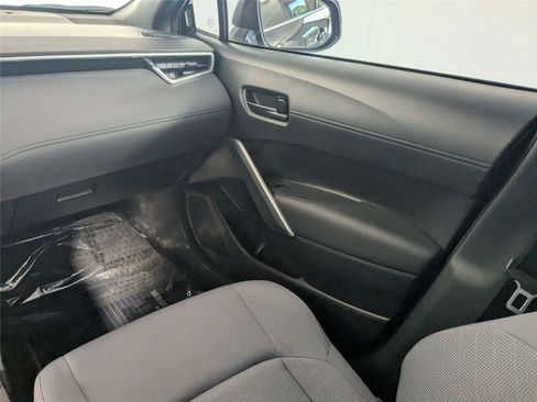 Used 2024 Toyota Corolla Cross AWD Hybrid image 39