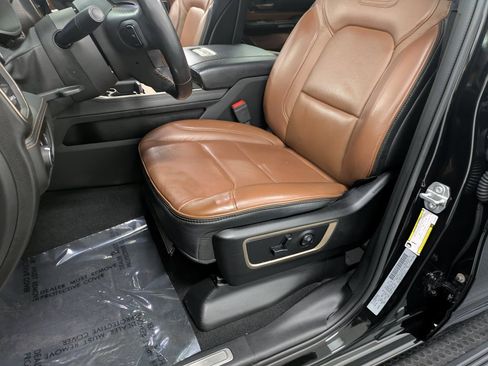 Used 2019 RAM 1500 Limited image 10