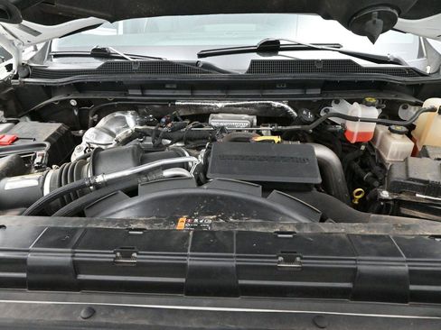 Used 2022 Chevrolet Silverado 2500 High Country AWD/4WD image 40