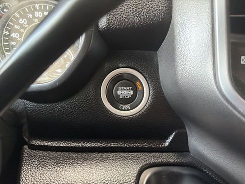 Used 2024 RAM 2500 Big Horn image 25