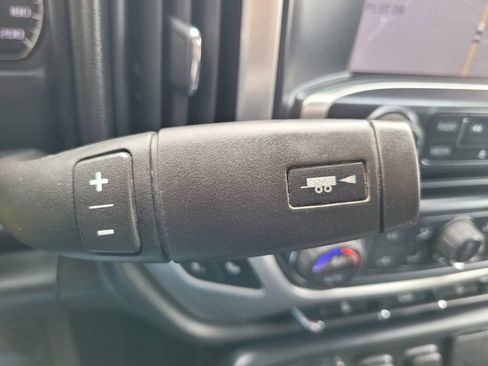 Used 2015 GMC Sierra 2500 SLE AWD/4WD image 29