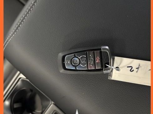 New 2026 Ford F150 Lariat w/ Equipment Group 501A Mid image 33