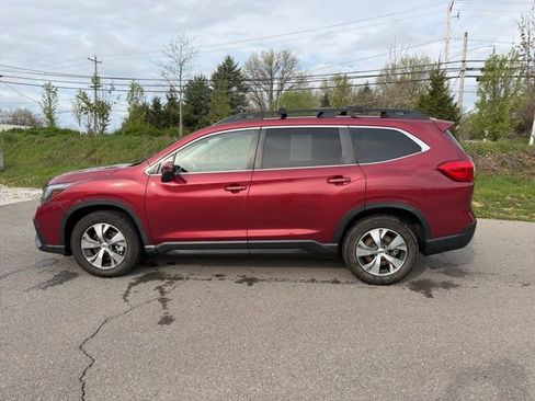 Used 2023 Subaru Ascent Premium w/ Convenience Package image 14
