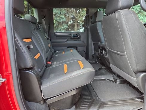 Used 2025 GMC Sierra 3500 AT4 w/ AT4 Premium Plus Package AWD/4WD image 39