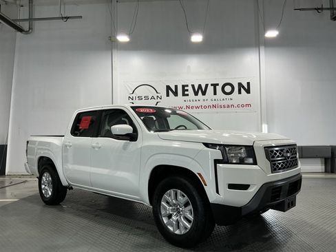 Used 2023 Nissan Frontier SV image 36