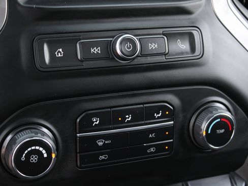 Used 2022 Chevrolet Silverado 3500 W/T image 28