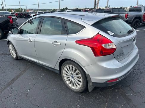Used 2012 Ford Focus Titanium FWD image 7
