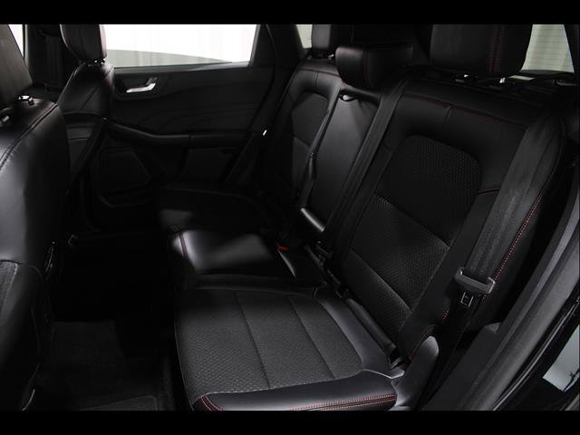 Used 2025 Ford Escape ST-Line Select AWD/4WD image 18