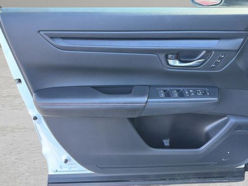 Used 2025 Honda CR-V Sport-L image 10