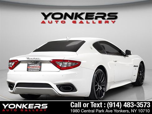 Used 2018 Maserati GranTurismo Sport image 6