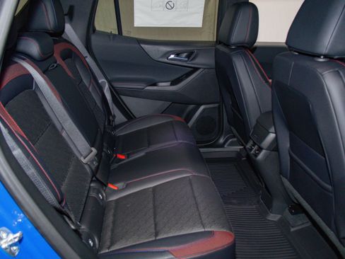 New 2026 Chevrolet Equinox RS w/ LPO, Floor Liner Package image 13