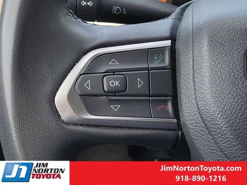Used 2024 Jeep Compass Latitude AWD/4WD image 28