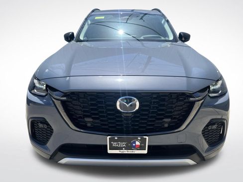 Certified 2025 MAZDA CX-70 Plug-In Hybrid w/ Premium Pkg AWD/4WD image 3