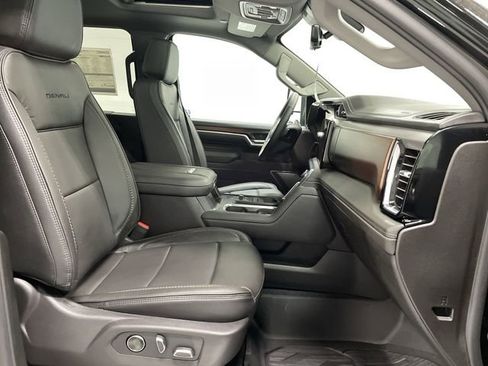 New 2026 GMC Sierra 2500 Denali w/ Denali Reserve Package image 19