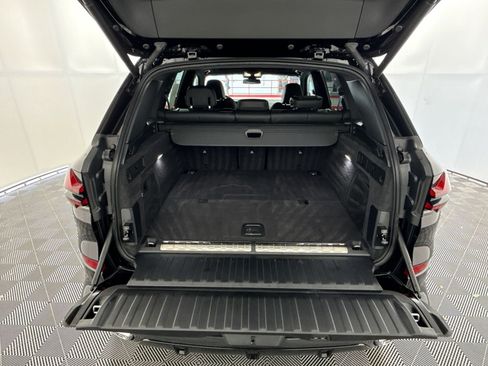 Used 2025 BMW X5 xDrive50e w/ M Sport Package AWD/4WD image 26