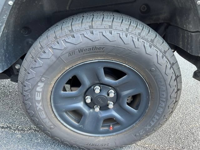 Used 2022 Jeep Wrangler Unlimited Sport AWD/4WD image 11