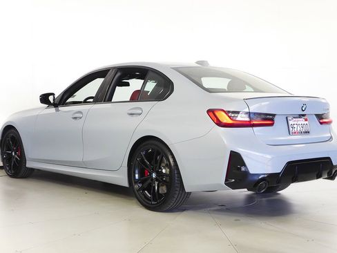 Used 2023 BMW 330i Sedan w/ M Sport Package image 9
