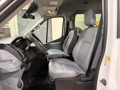 Used 2016 Ford Transit 350 XL RWD image 17