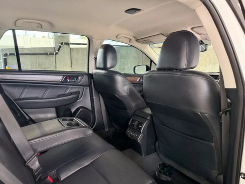 Used 2019 Subaru Outback 2.5i Limited w/ Popular Package #2 AWD/4WD image 27