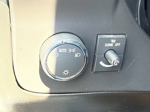 Used 2024 GMC Savana 2500 w/ Driver Convenience Package RWD image 22