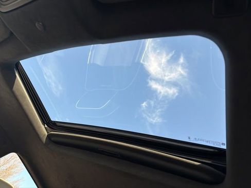 Used 2023 GMC Sierra 1500 AT4X image 20