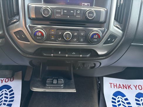 Used 2018 Chevrolet Silverado 1500 LT w/ Texas Edition RWD image 12