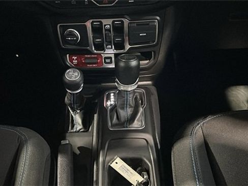 Used 2023 Jeep Wrangler Unlimited Rubicon 4xe image 20