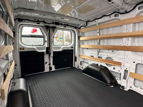 Used 2024 Ford Transit 250 Low Roof w/ Exterior Upgrade Package image 11