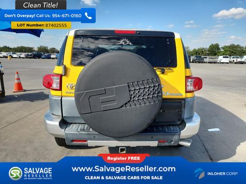 Used 2007 Toyota FJ Cruiser 2WD image 8