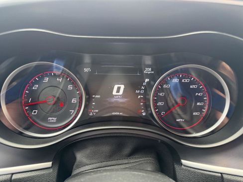 Used 2020 Dodge Charger Scat Pack RWD image 11