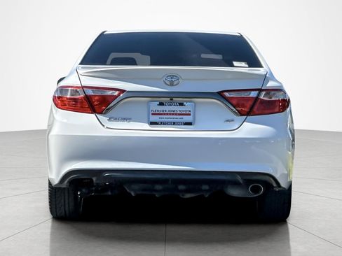 Certified 2016 Toyota Camry SE FWD image 4