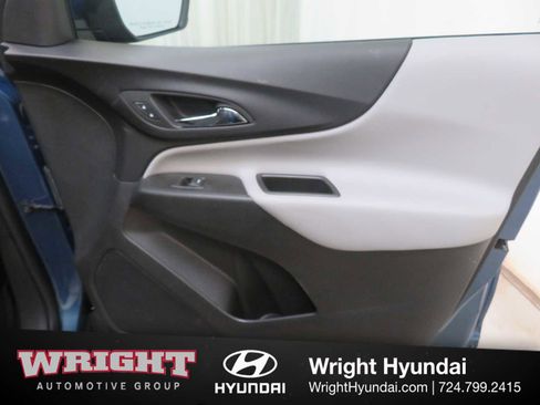 Used 2024 Chevrolet Equinox LT AWD/4WD image 17