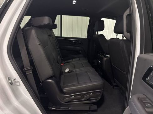 Used 2025 Chevrolet Tahoe LT AWD/4WD image 25