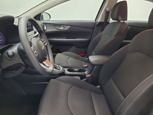 Used 2019 Kia Forte LXS FWD image 17